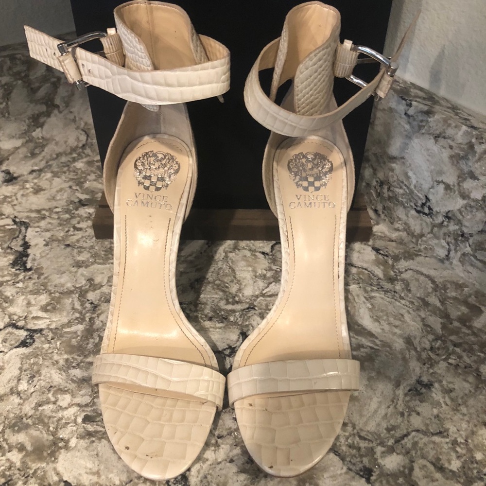 Vince Camuto Heels